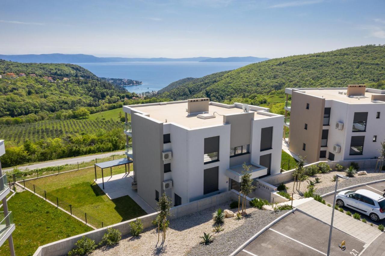 Royal Hilltop Residence Лабин Екстер'єр фото